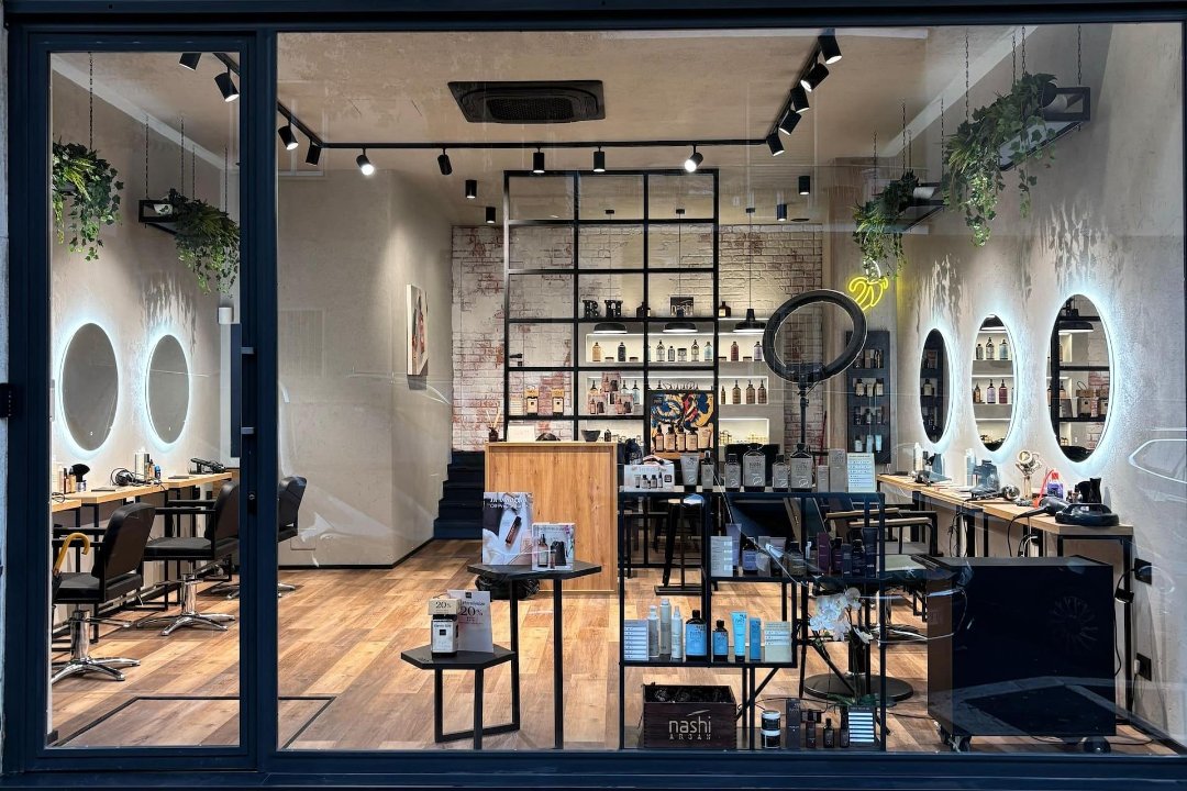 BH Concept Studio, Gianicolense, Roma