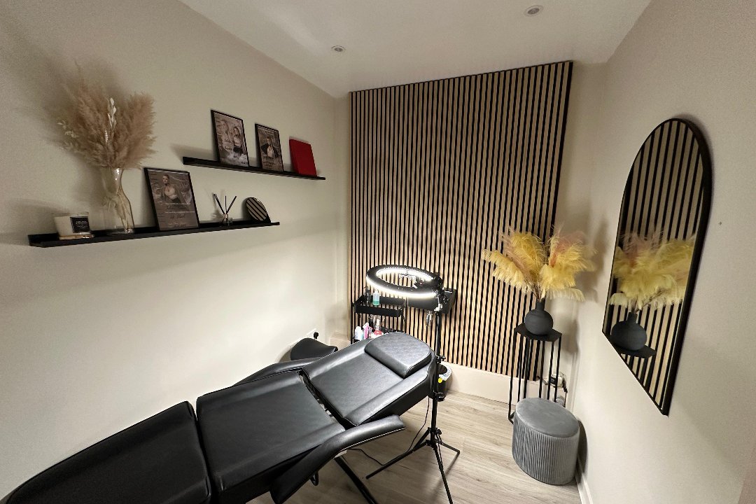 YI Permanent Makeup, Kelvinside, Glasgow