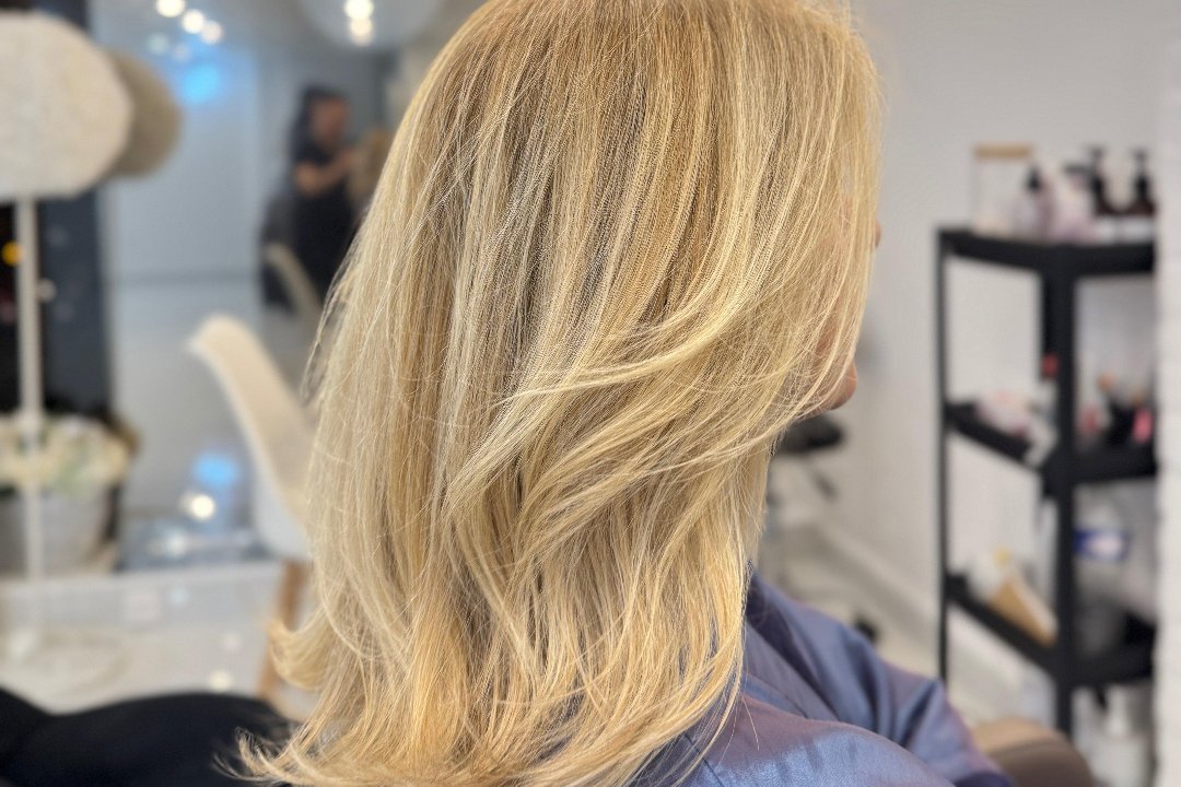 kexina Salon ( 27 rue bois le vent ), Rue de Passy, Paris