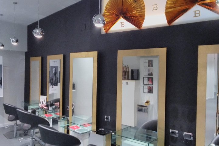 Shampoo - Coiffure Novara (NO) - Photo de galerie - OneBooking