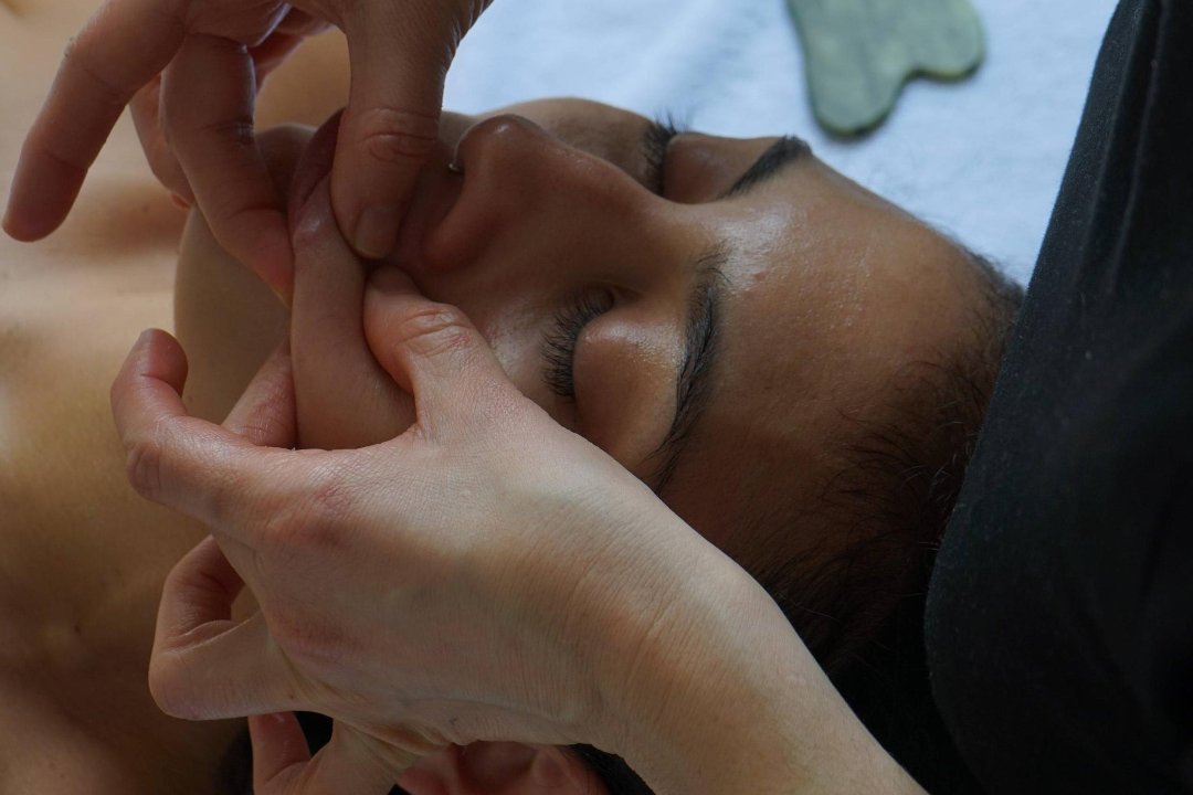 NIKO Home of the Skin, Neukölln, Berlin