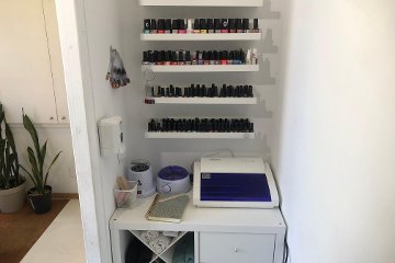 Ana Julia manicure