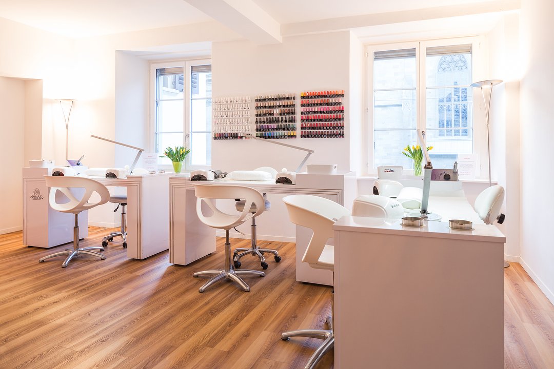 Ela Nails & Beauty, Kreis 1, Zürich