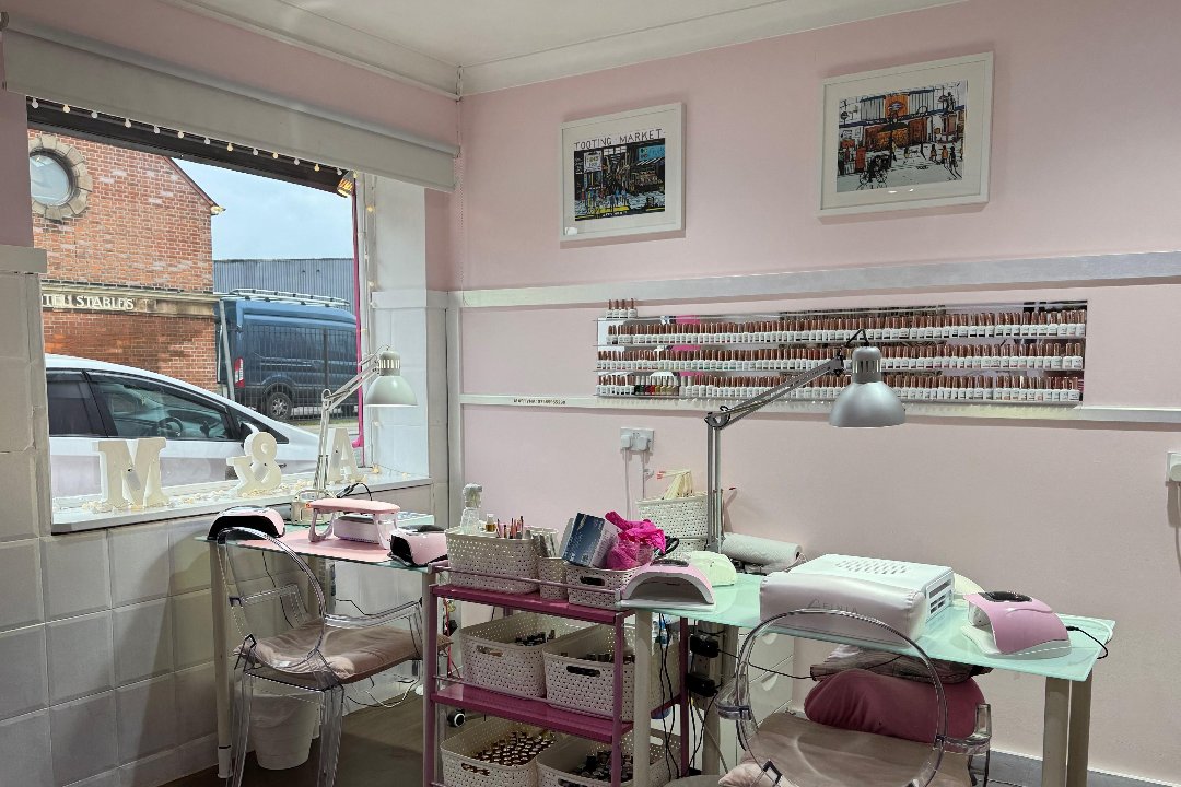 A&M Nail Salon, Furzedown, London