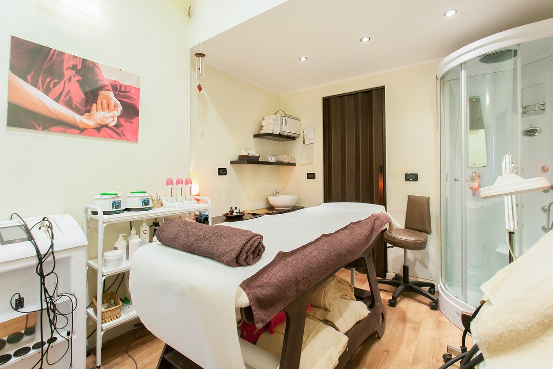 Gianna Longo Daily Spa, Piazzale Selinunte, Milano