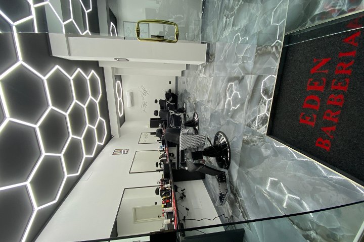 Eden Barberia - Barbier Roma - Photo de couverture - OneBooking