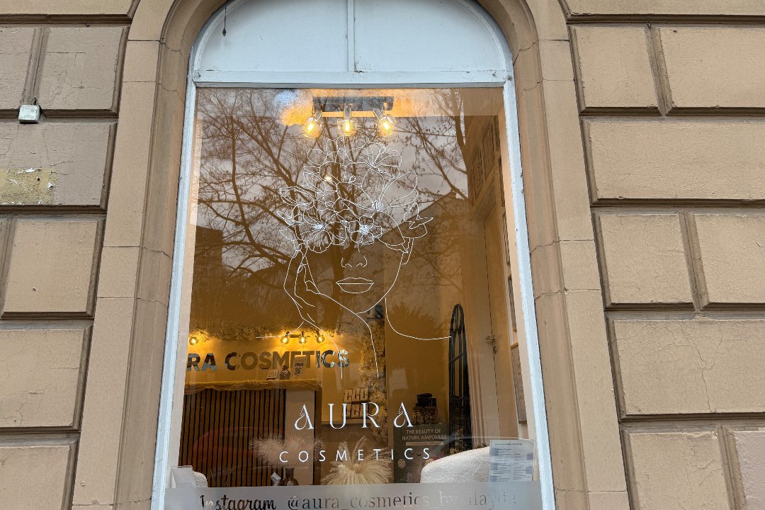 AURA Cosmetics, zu weiteren Stadtteilen, Stuttgart