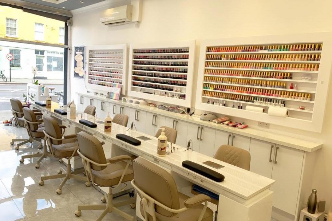 Perfect Nails, Cleaver Square, London