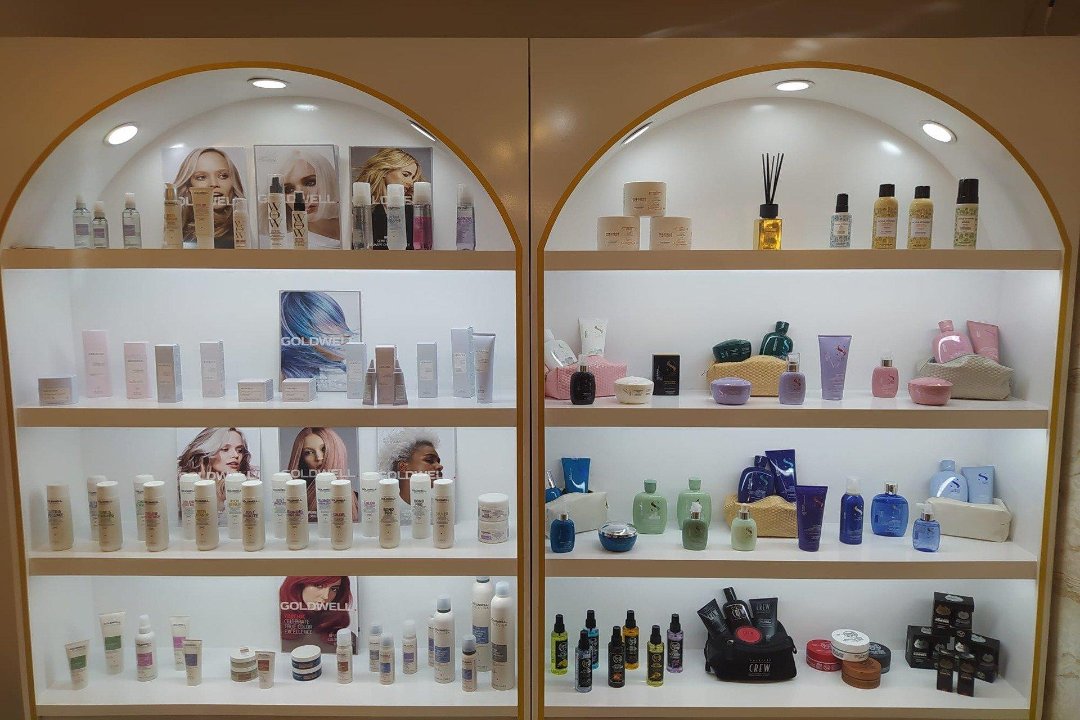 In Style Hair & Beauty, Blanchardstown, Dublin