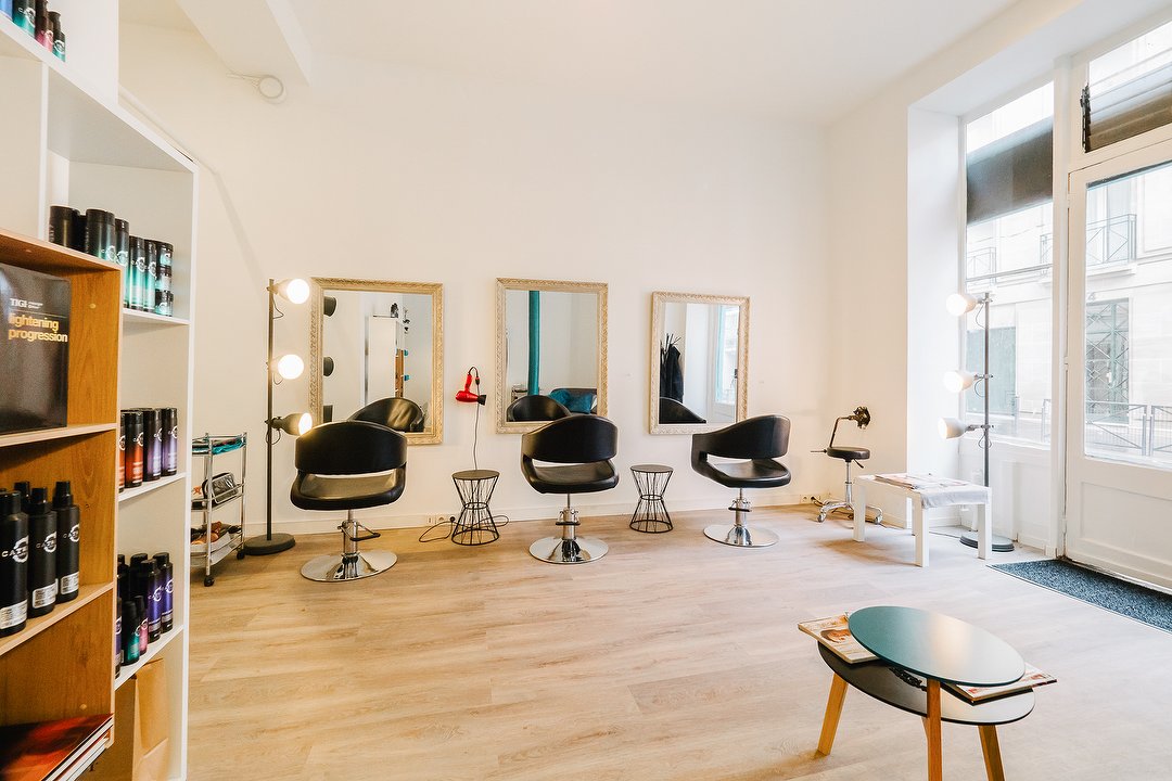 Sequence Paris International Hair Salon, Métro Censier-Daubenton, Paris