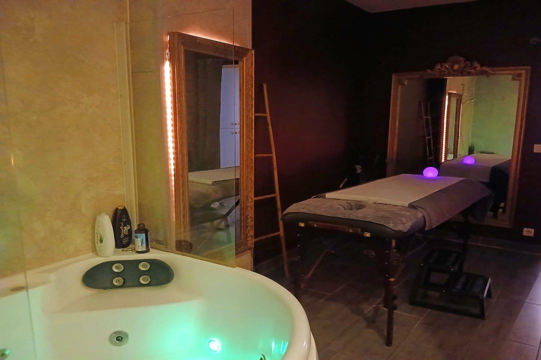 Wellness Therapy, Av. Ledru Rollin, Paris