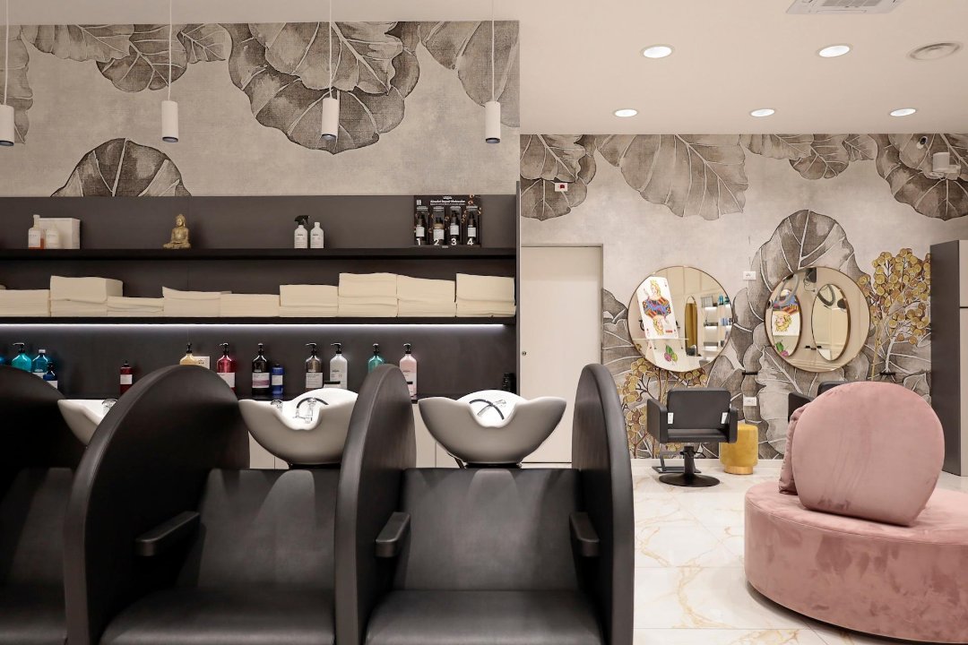 Manuel Concept Hair Lab, Seregno, Lombardia