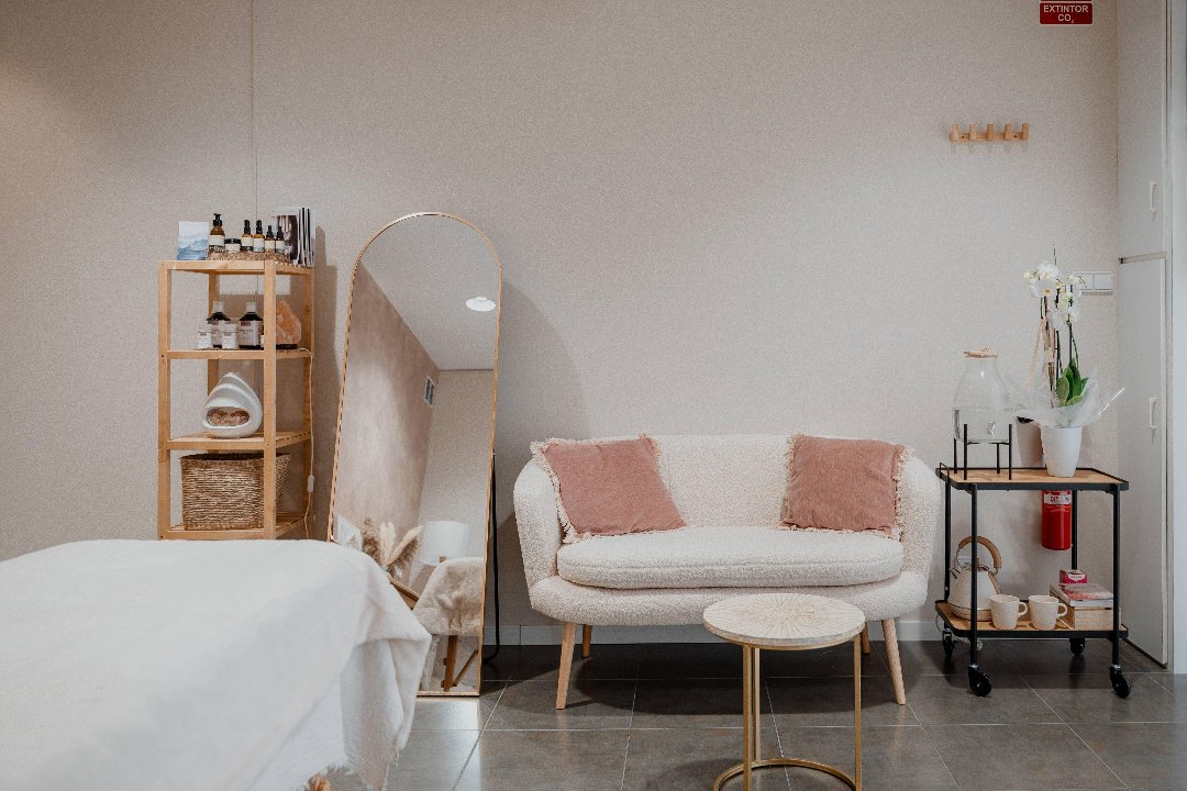 Luz de Alaia/ Espacio femenino de belleza y bienestar holístico, Mataró, Provincia de Barcelona