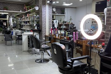 Cenith Teran Peluqueria y Barberia