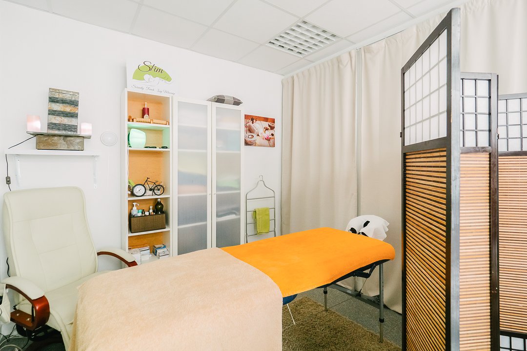 Serenity Touch Issy Massages - STIM, Issy-les-Moulineaux, Hauts-de-Seine