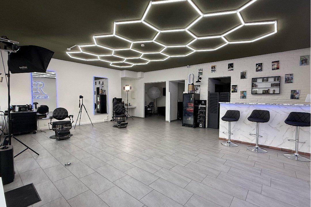 Raúl Fernandez Hairstudio, Schwamendingen Mitte, Zürich