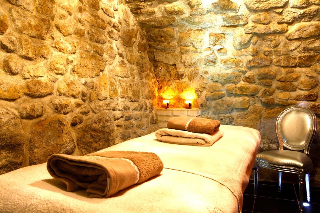 Massages et bien-être by soleil d'or, Saint-Germain-en-Laye, Yvelines
