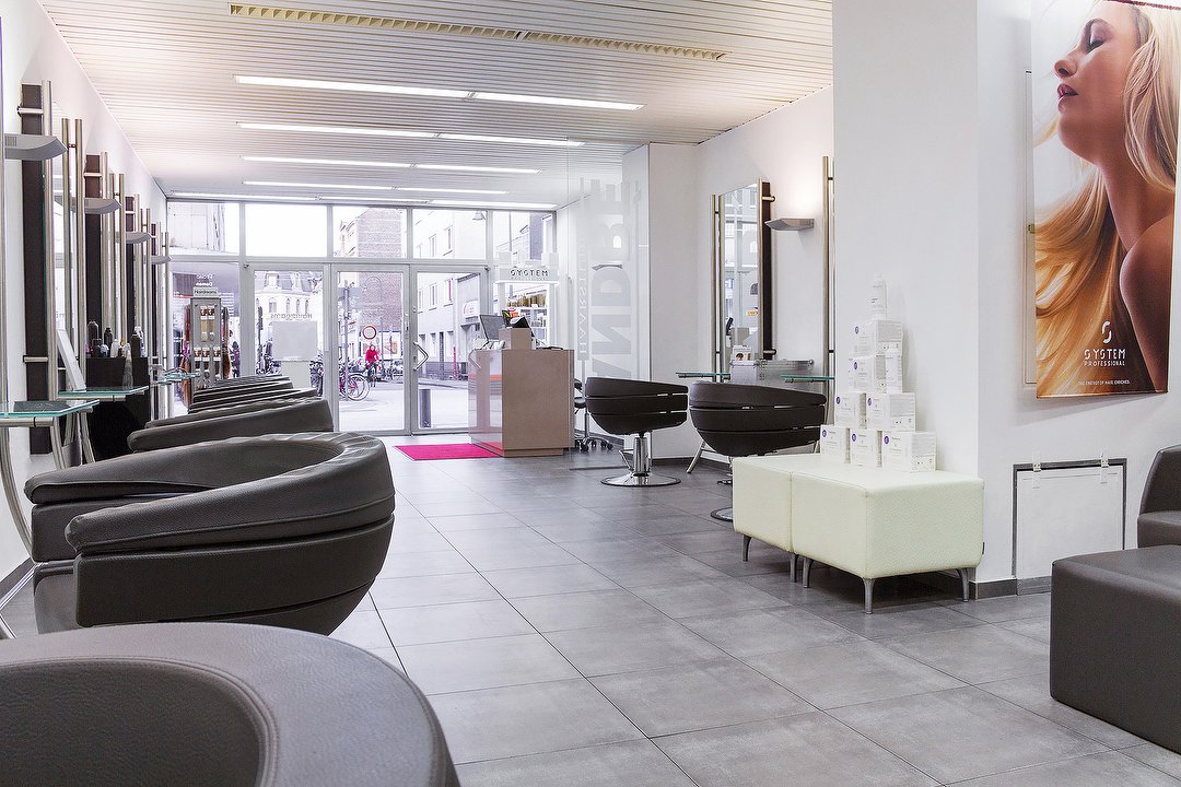 Andre Haarstudio Friseur In Altstadt Sud Koln Treatwell