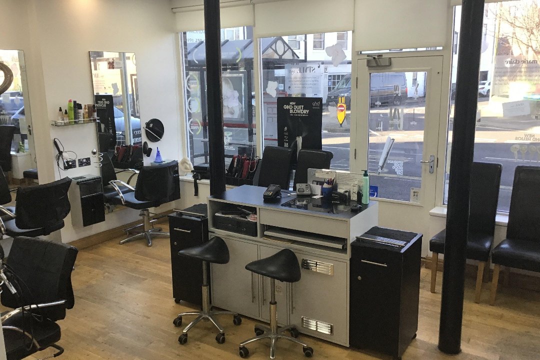 Glitz Hair Design - Tynemouth, Tynemouth, Tyneside