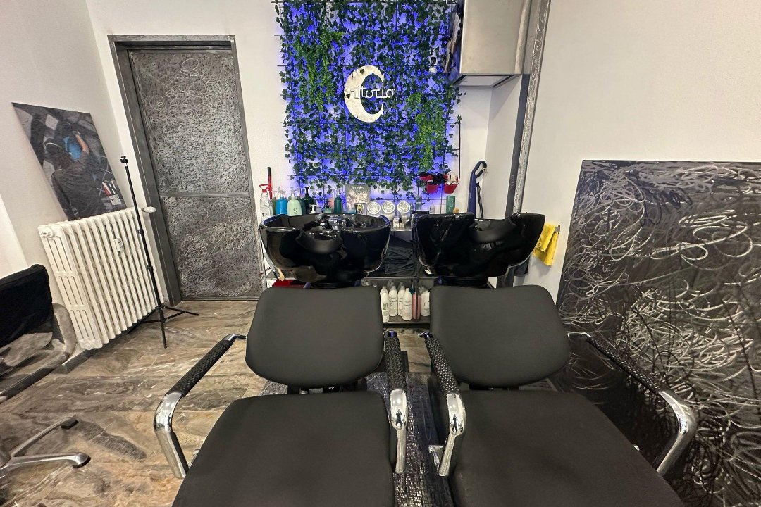 Vittorio Hair Studio, Torino