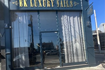 EK Luxury Nails