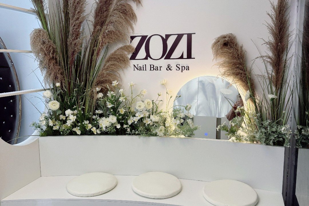 Zozi Nail Bar & Spa, Hounslow West, London