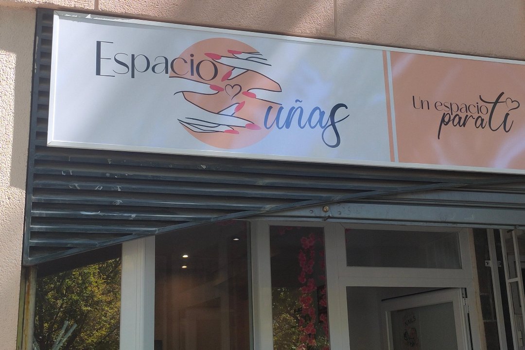 Espacio Uñas, Ambroz, Madrid