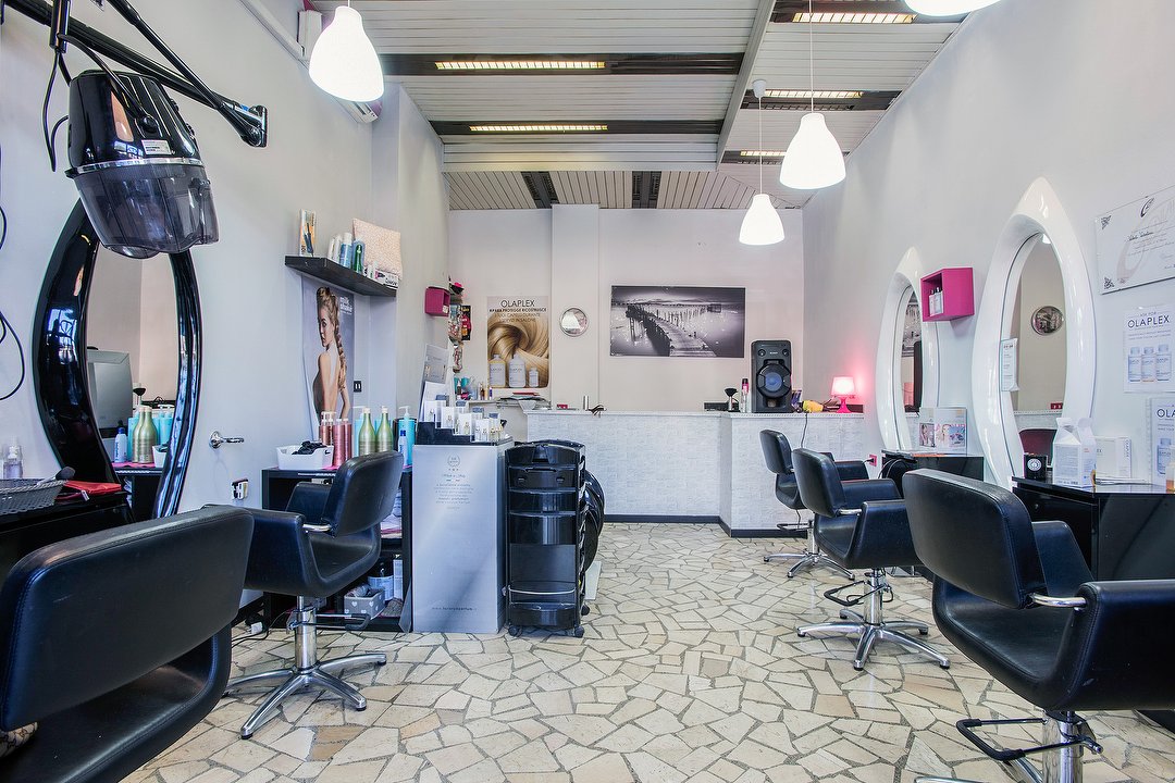 Hair Up, Nuovo Salario, Roma