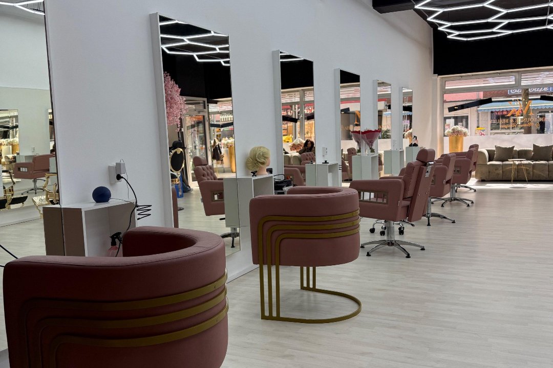 Hair Lounge & Beauty, Oberhausen