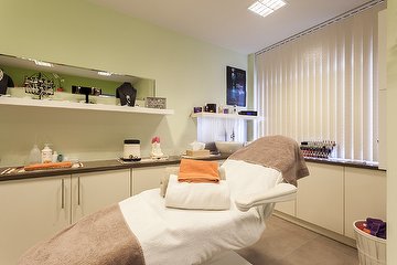 Beauty Care Stacy, Aalst