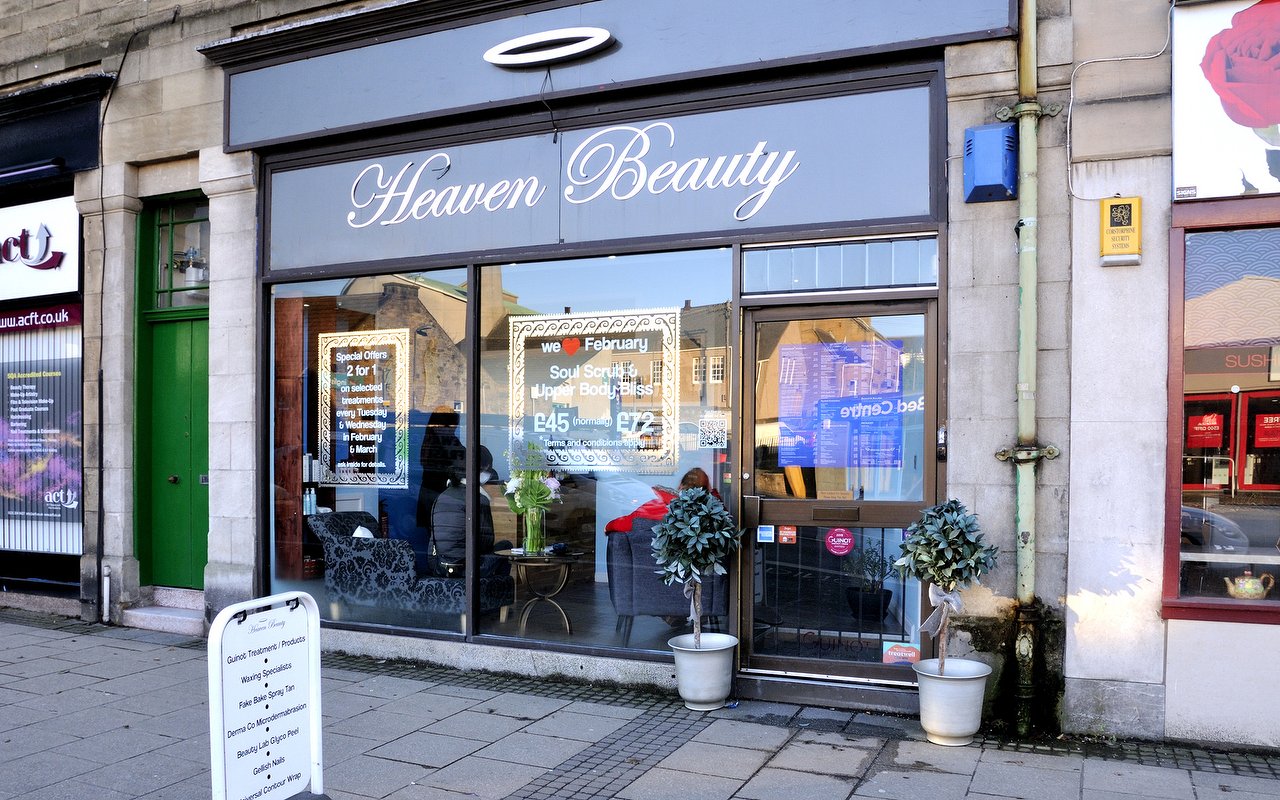 Top 20 Hairdressers and Hair Salons near Edinburgh Park, Edinburgh