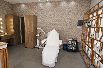 Jolie Skincare Institute