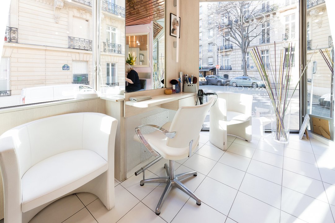 Etincel Coiffure, Muette, Paris