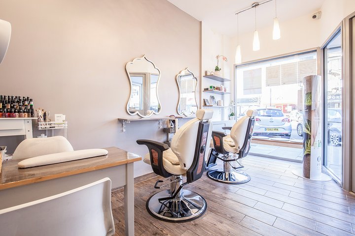 Muna Salon | Beauty Salon in Northwood Hills, London - Treatwell