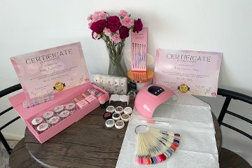 ÆliSA Nails Salon & Høme
