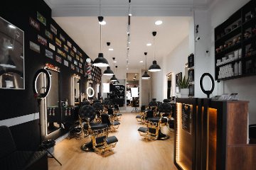 Fénix Salon and Barbershop