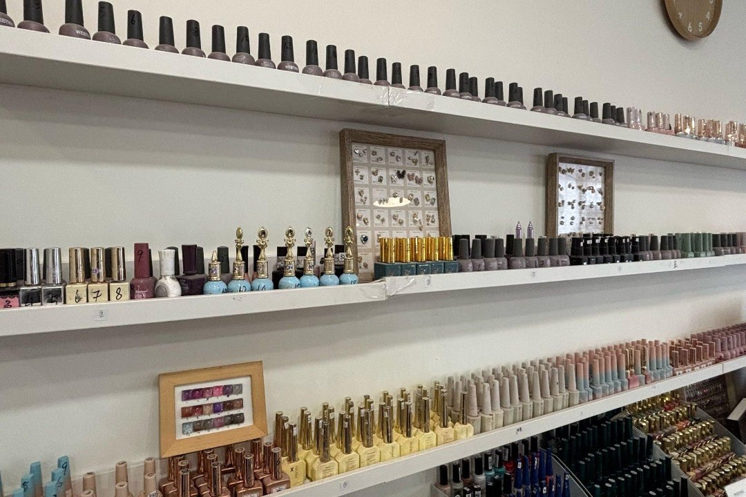 LinLinLin Nails Studio, Moncloa, Madrid