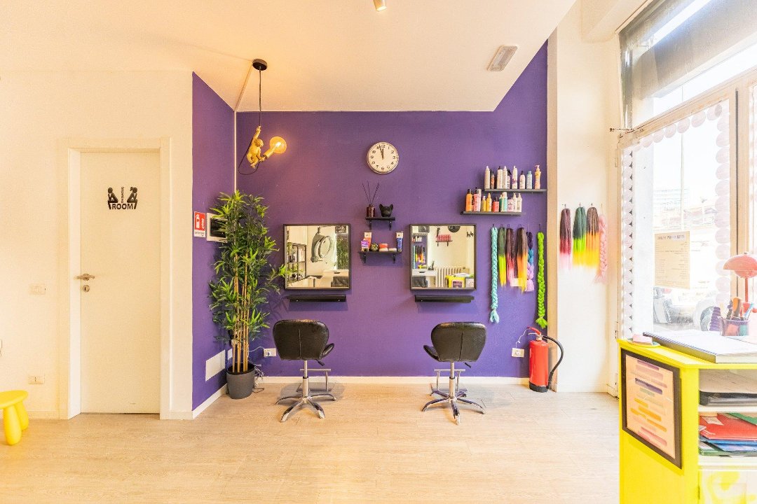 Room17 Hair Milano, Piazzale Selinunte, Milano