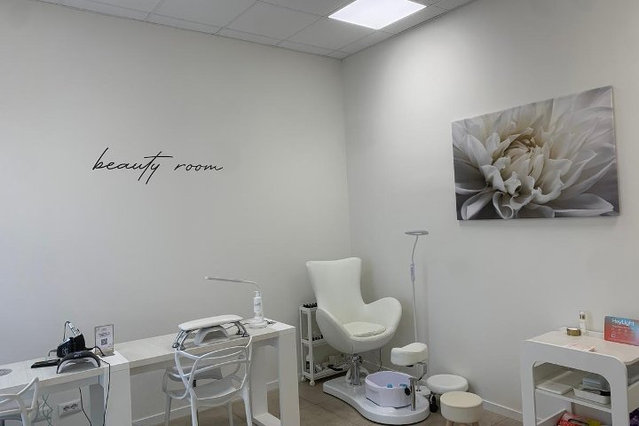 Lari Beauty & Wellness