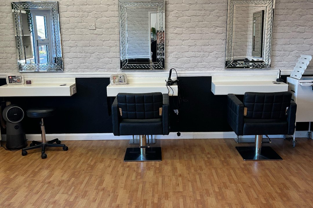 Joolz Hair Design | Hair Salon in Parklands, Newcastle-upon-Tyne
