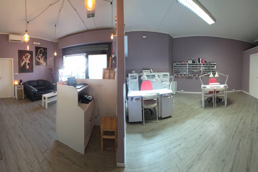 Boutique Nails & MakeUp di Campioni Letizia, Sant'Agnese - Università, Modena