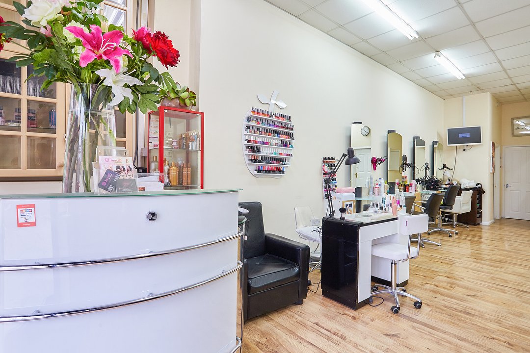 Jannall's Hair & Beauty Studio, Tottenham, London