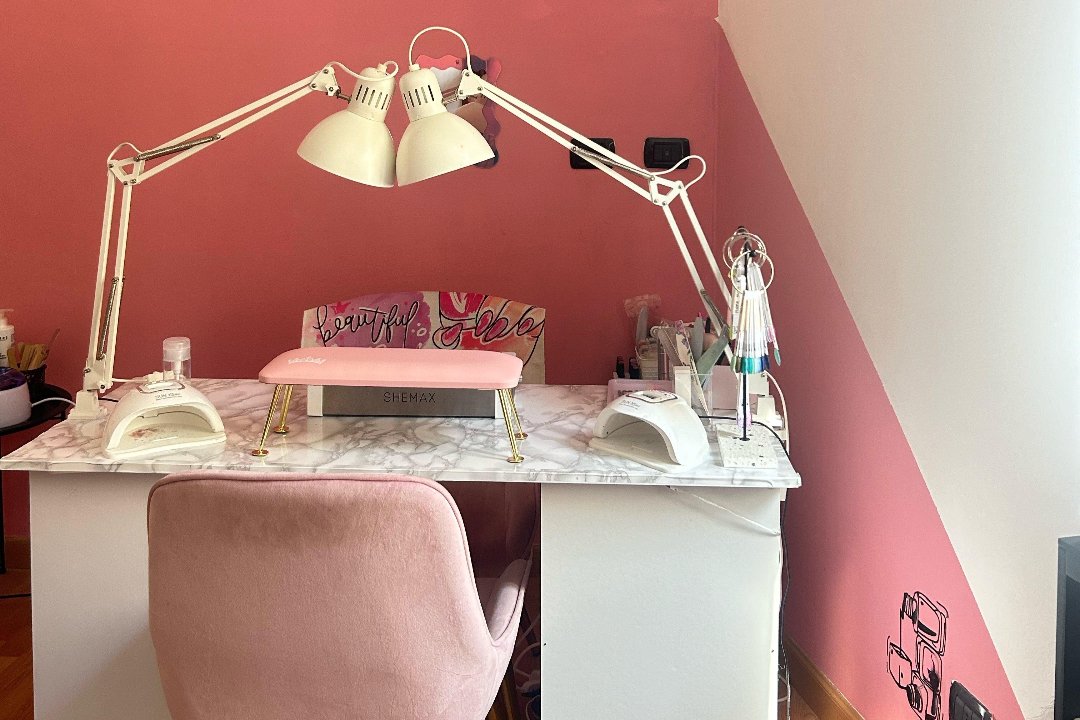 Riri Nails, Verbania, Piemonte