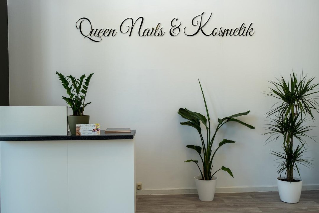 Queen Nails & Kosmetik, Mitte, Berlin