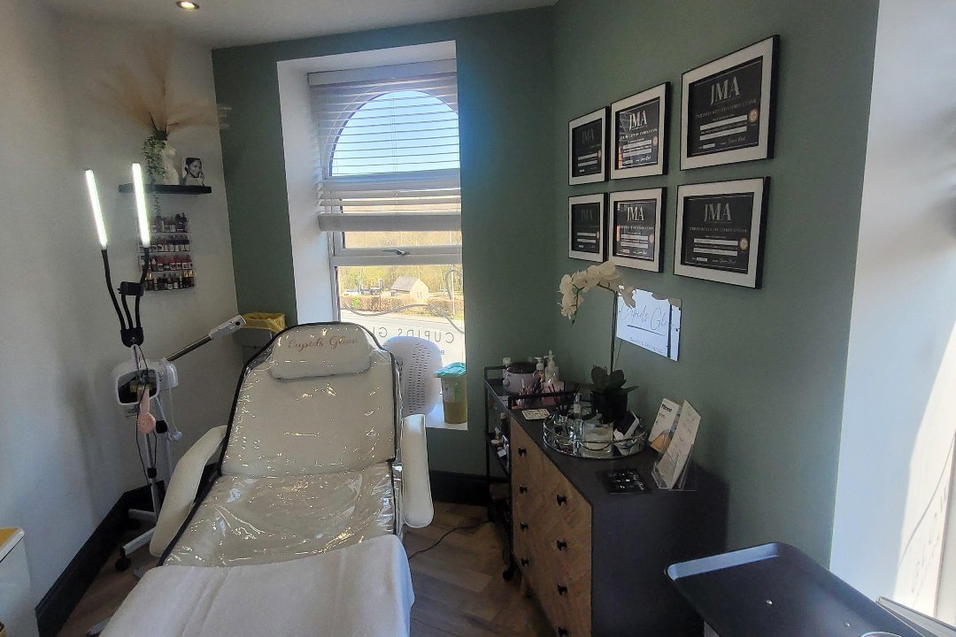 Cupids Tag and Mole Removal, Little Lever, Bolton