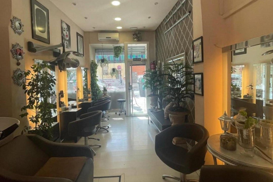 Peluqueros Jairo Torres, Guzmán el Bueno, Madrid