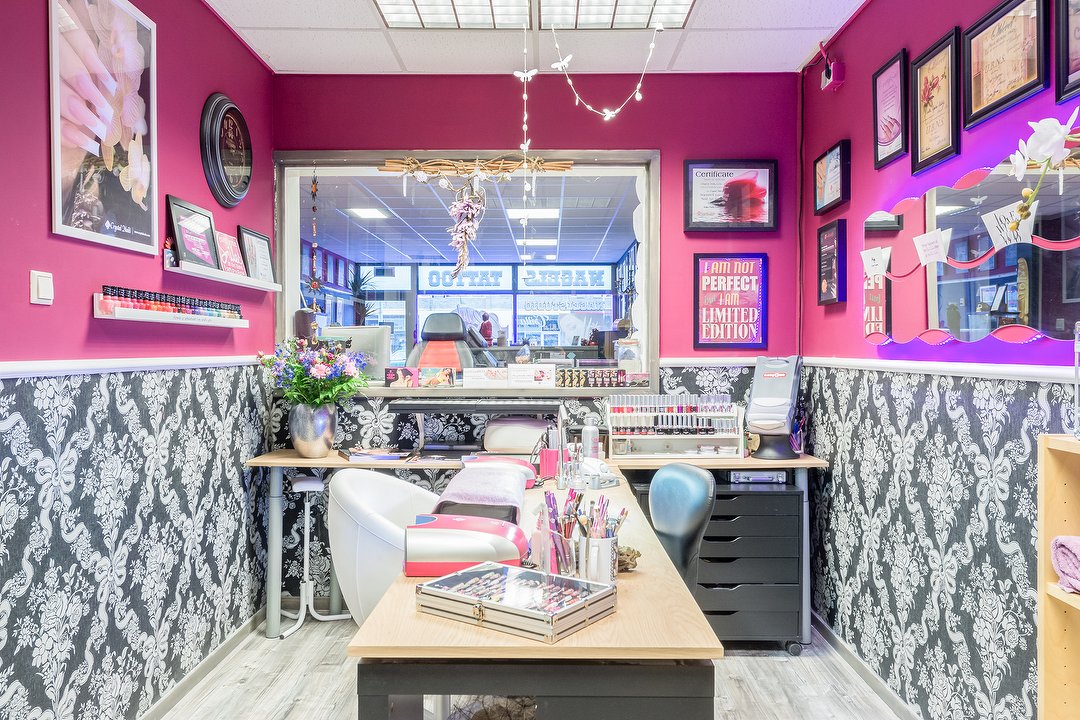 Nagelstudio Csilla, Eksterlaan, Haarlem