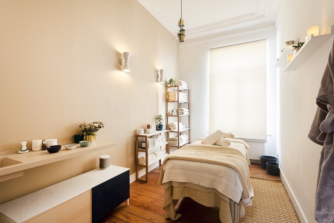 LUM Spa, Sablon, Brussels