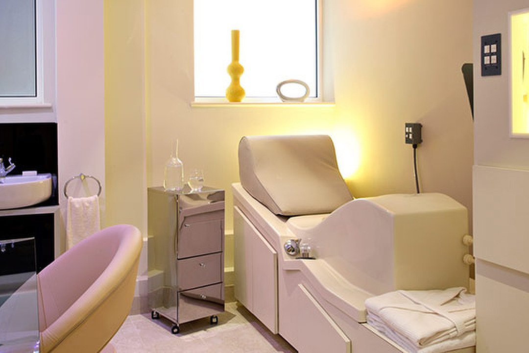 Heavenly Spa, Paddington, London