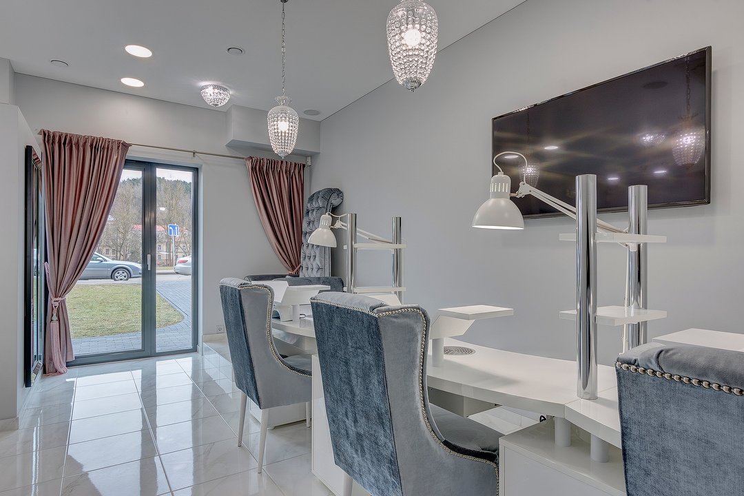 Grožio ir estetikos studija AiStudio Grožio salonas Žirmunai